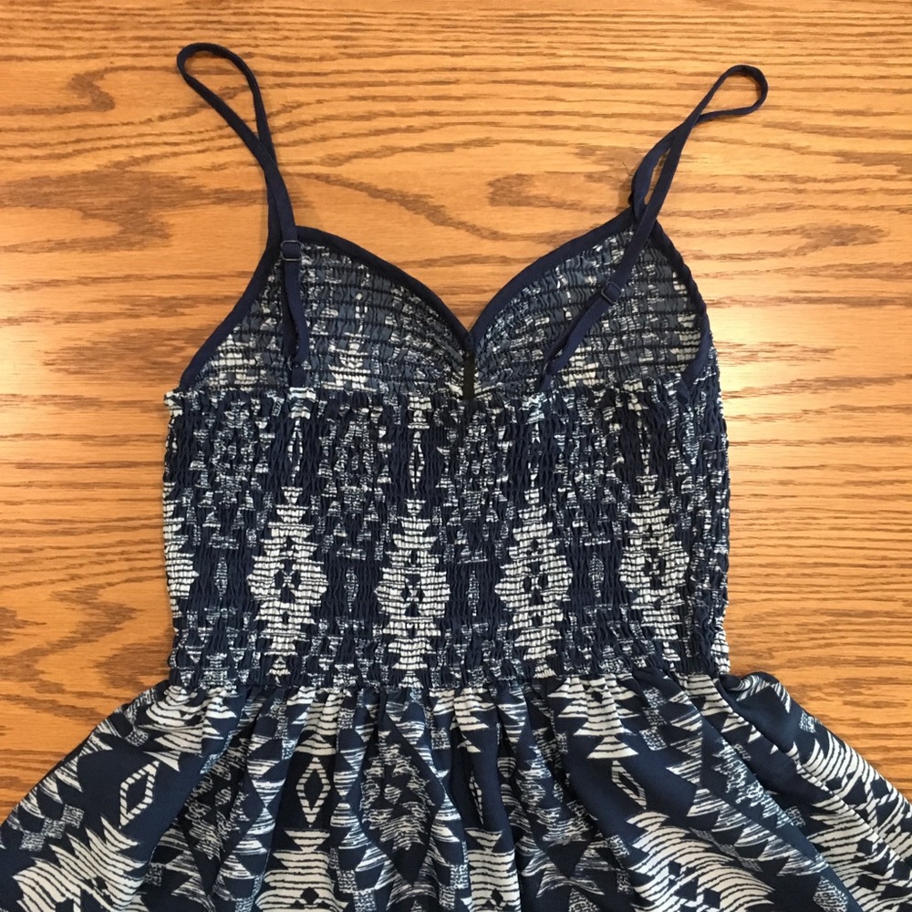 Aztec Patterned Dress - Picture 3 of 4